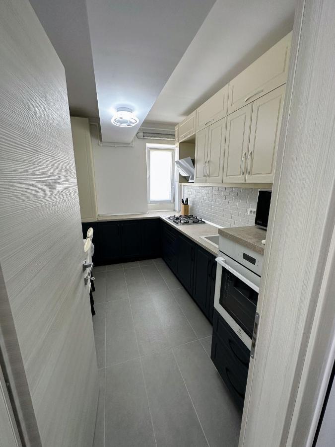 Glamart Apartment Craiova Kültér fotó
