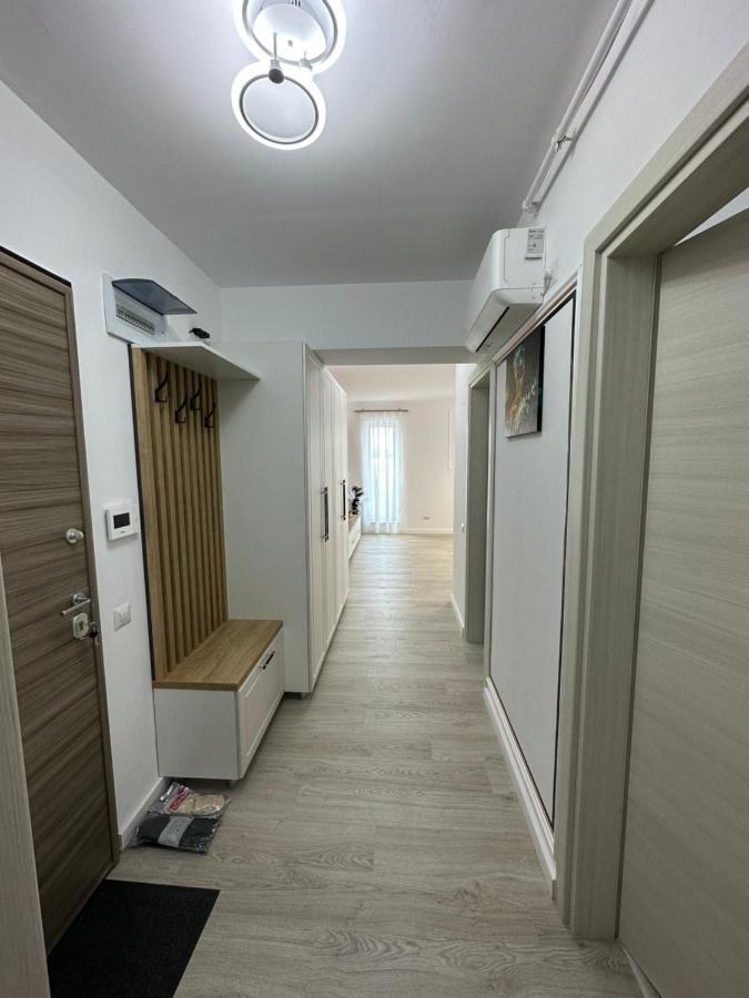 Glamart Apartment Craiova Kültér fotó